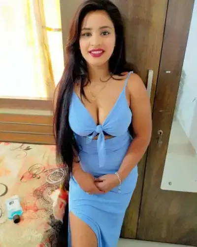 Aalo Escort